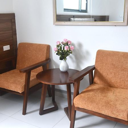 Thanh Hang Hotel Near Emerald My Dinh Ханой Екстериор снимка